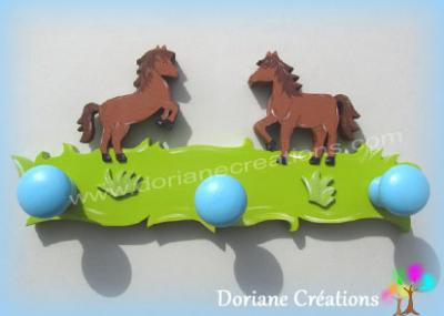 Porte manteau bois deco cheval marron