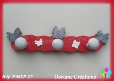 13 Portemanteau bois rouge et gris papillons