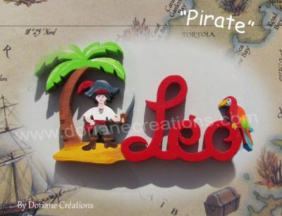 03 lettres – prénom en bois pirate et perroquet