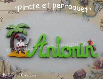 07 lettres – prénom en bois pirate et perroquet