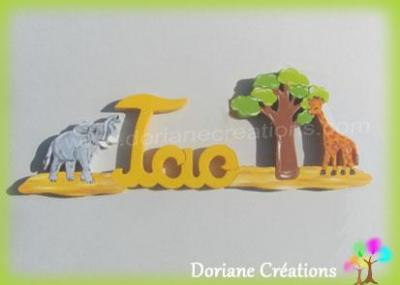 03 lettres - Prénom en bois décor éléphant et girafe